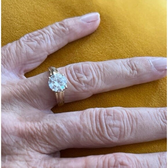 14K Solid Yellow Gold CZ 6 modern Classic Engagement Wedding Promise Ring 3.6 G - Picture 7 of 12